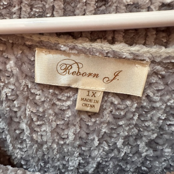 Plus size Oversized Waffle Knit Sweater - Picture 4 of 4